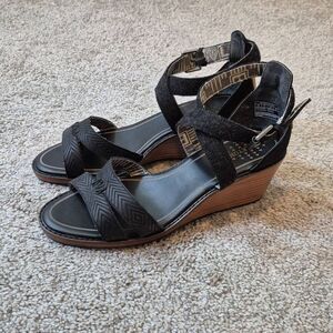 Pendleton Women's Baylands Wedge Sandals Black Size 8.5